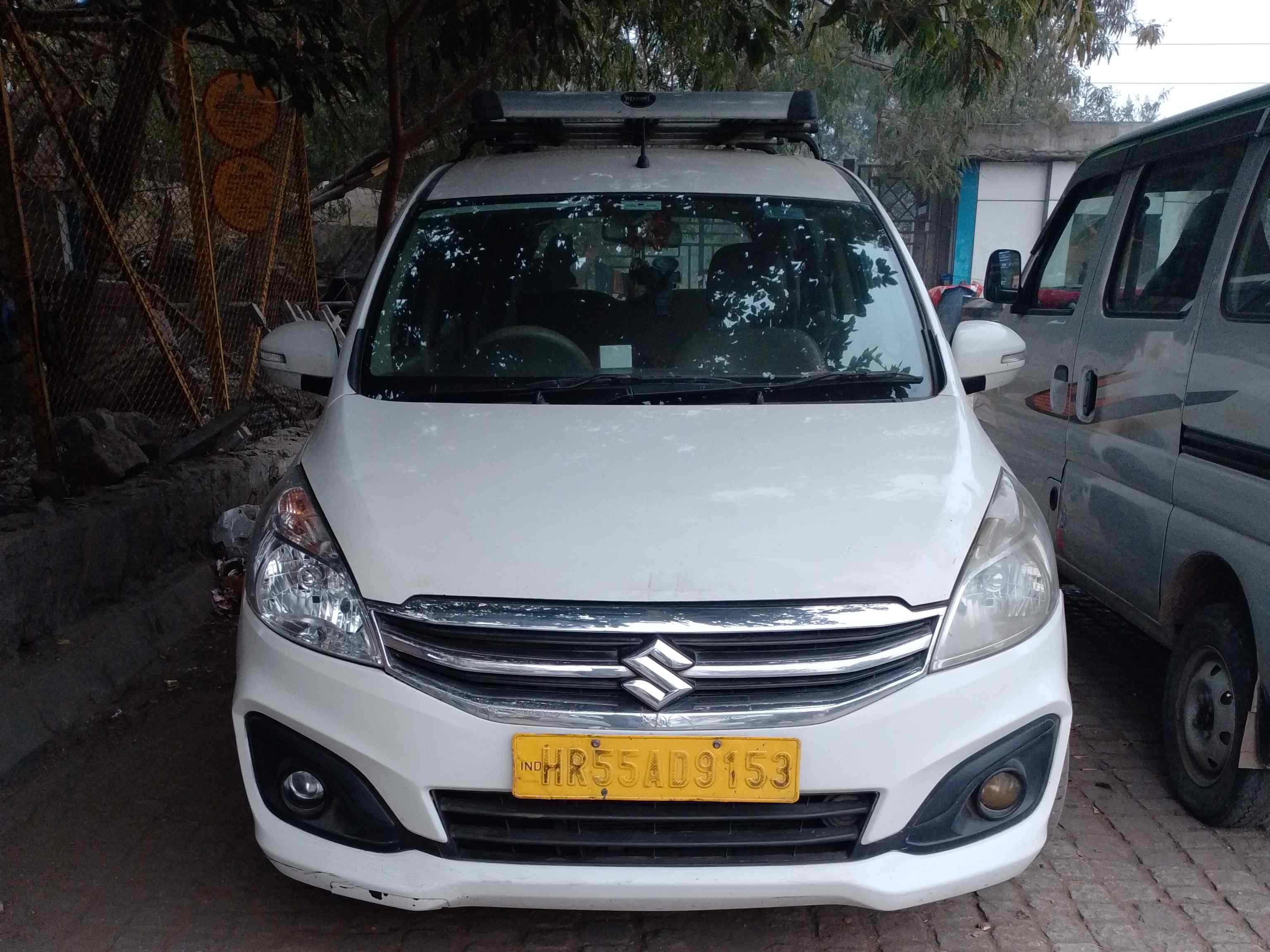 SUV Ertiga Car