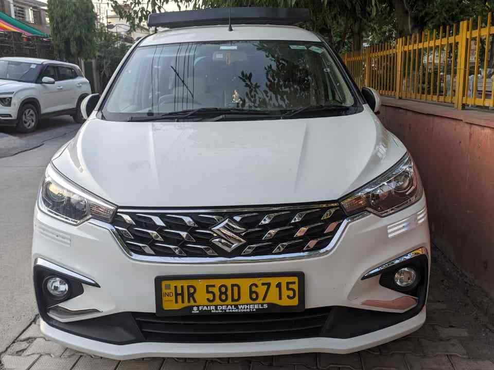 SUV Ertiga Car