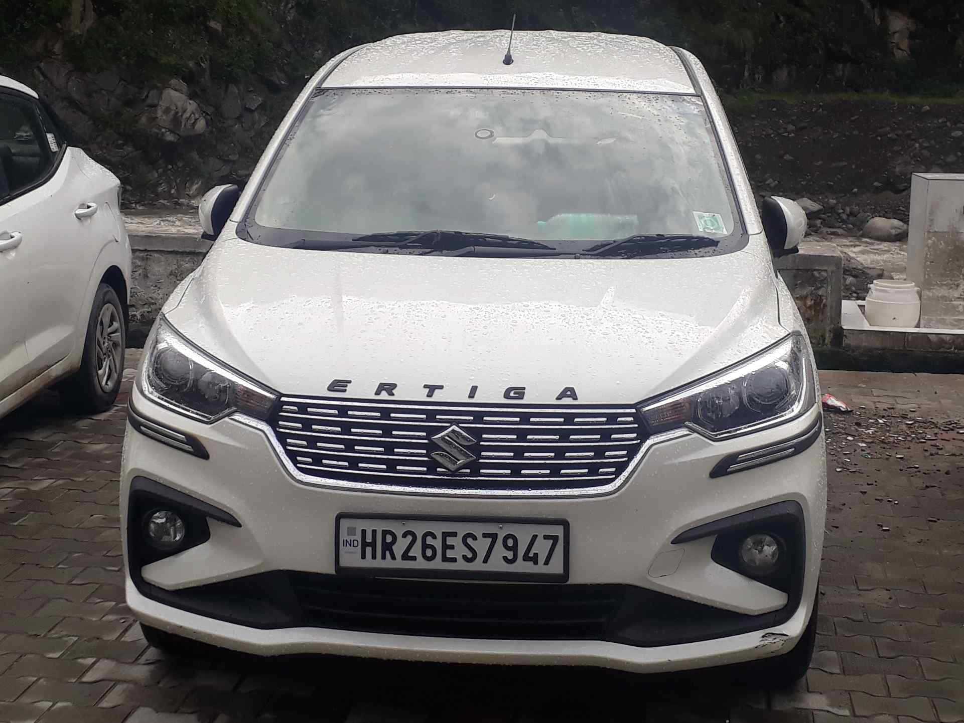 SUV Ertiga Car
