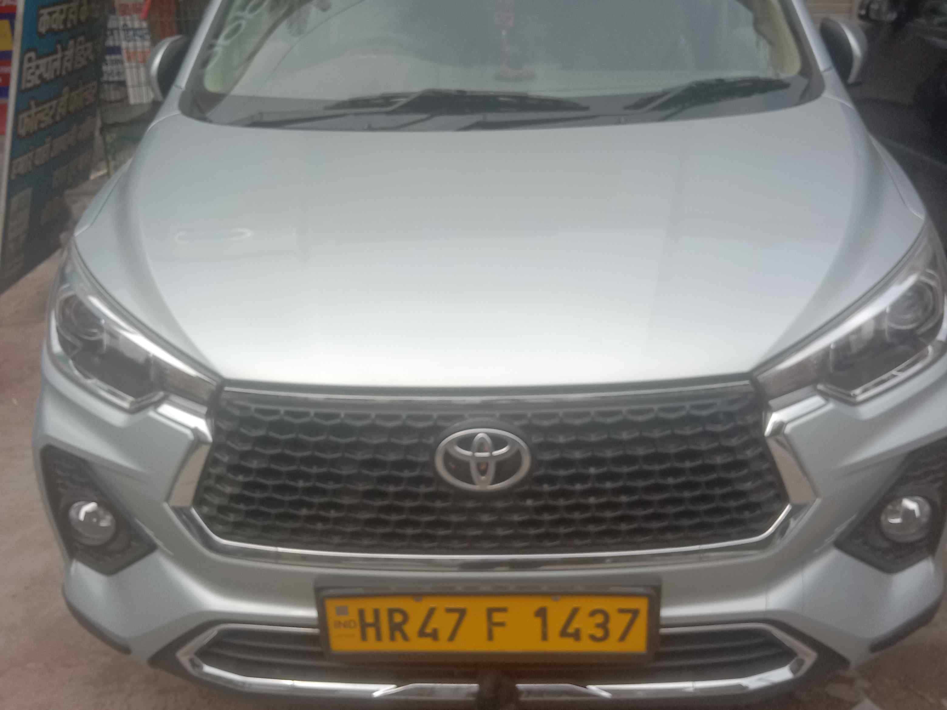 SUV Ertiga Car