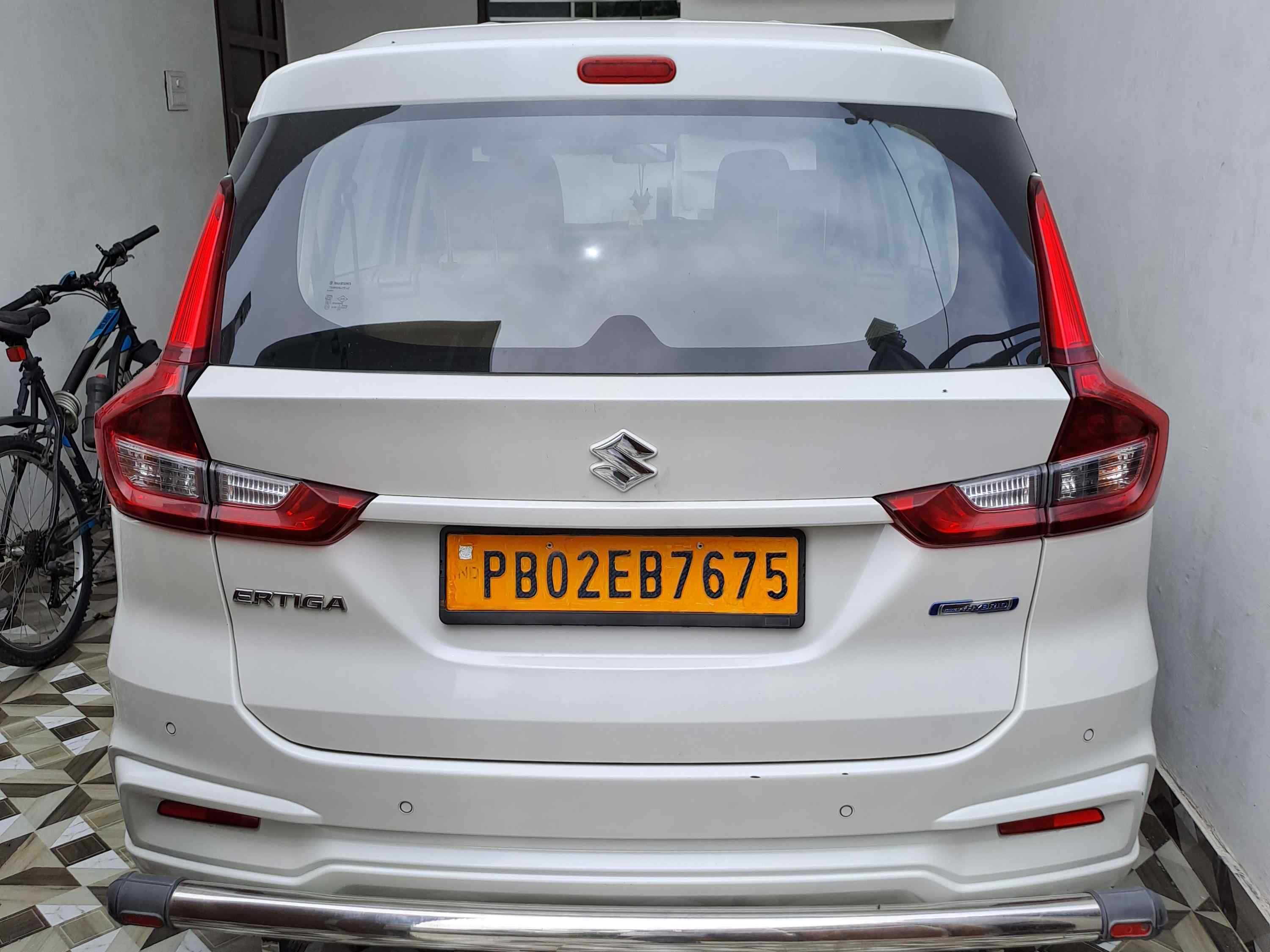 SUV Ertiga Car