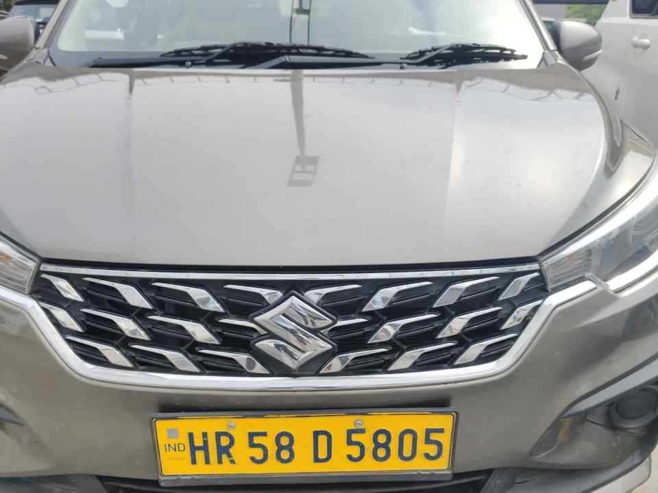 SUV Ertiga Car