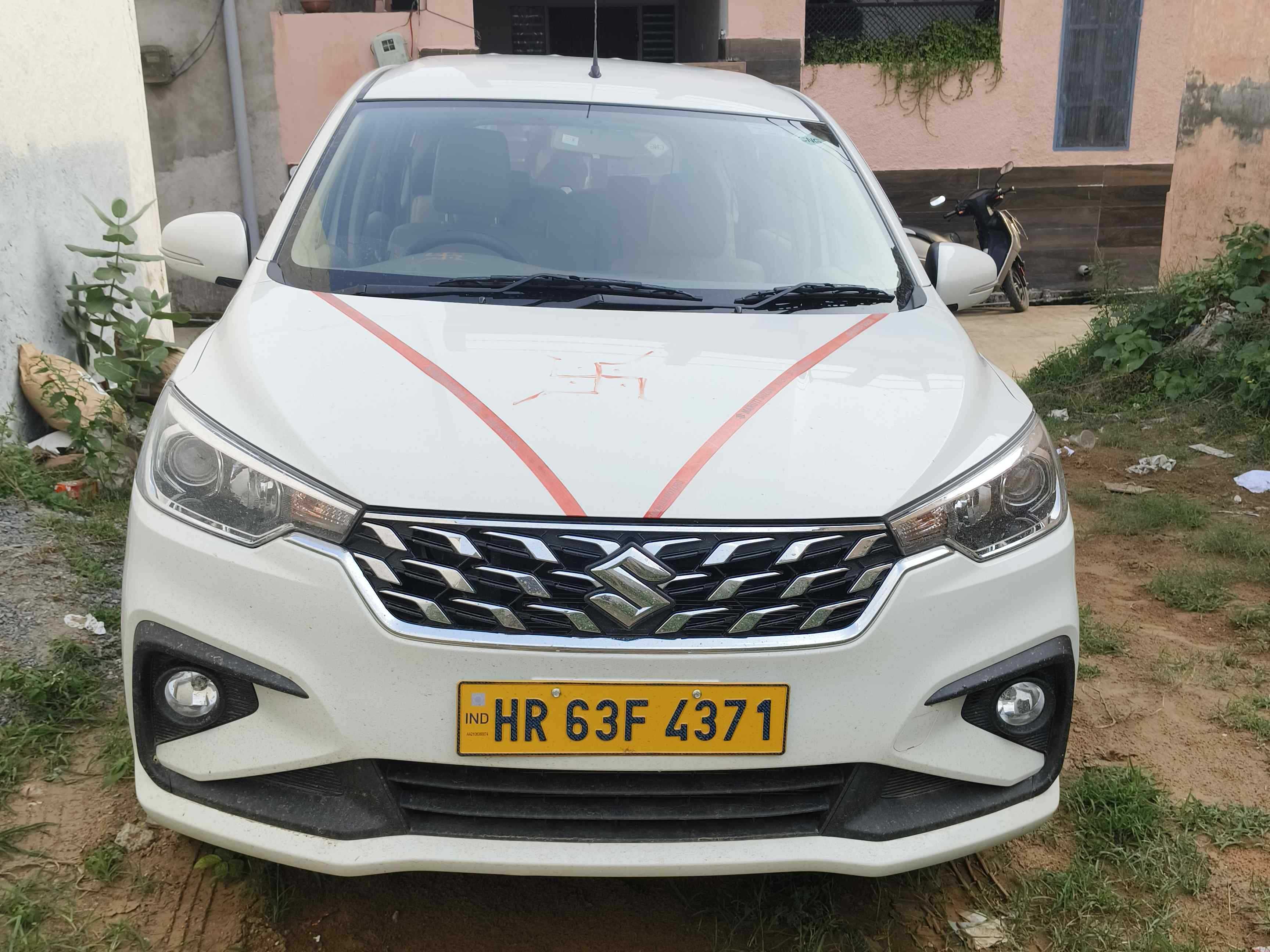 SUV Ertiga Car