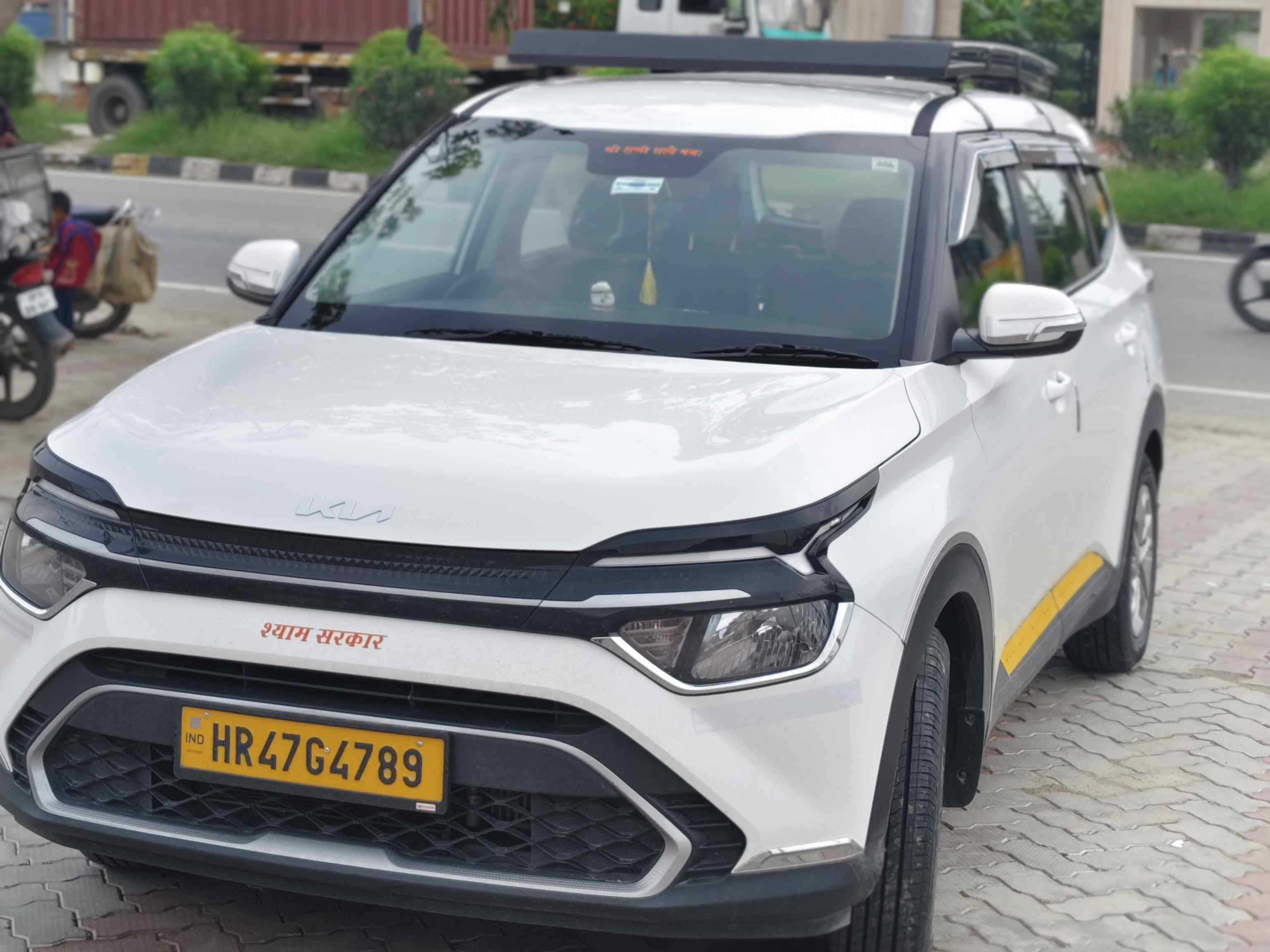 SUV Ertiga Car