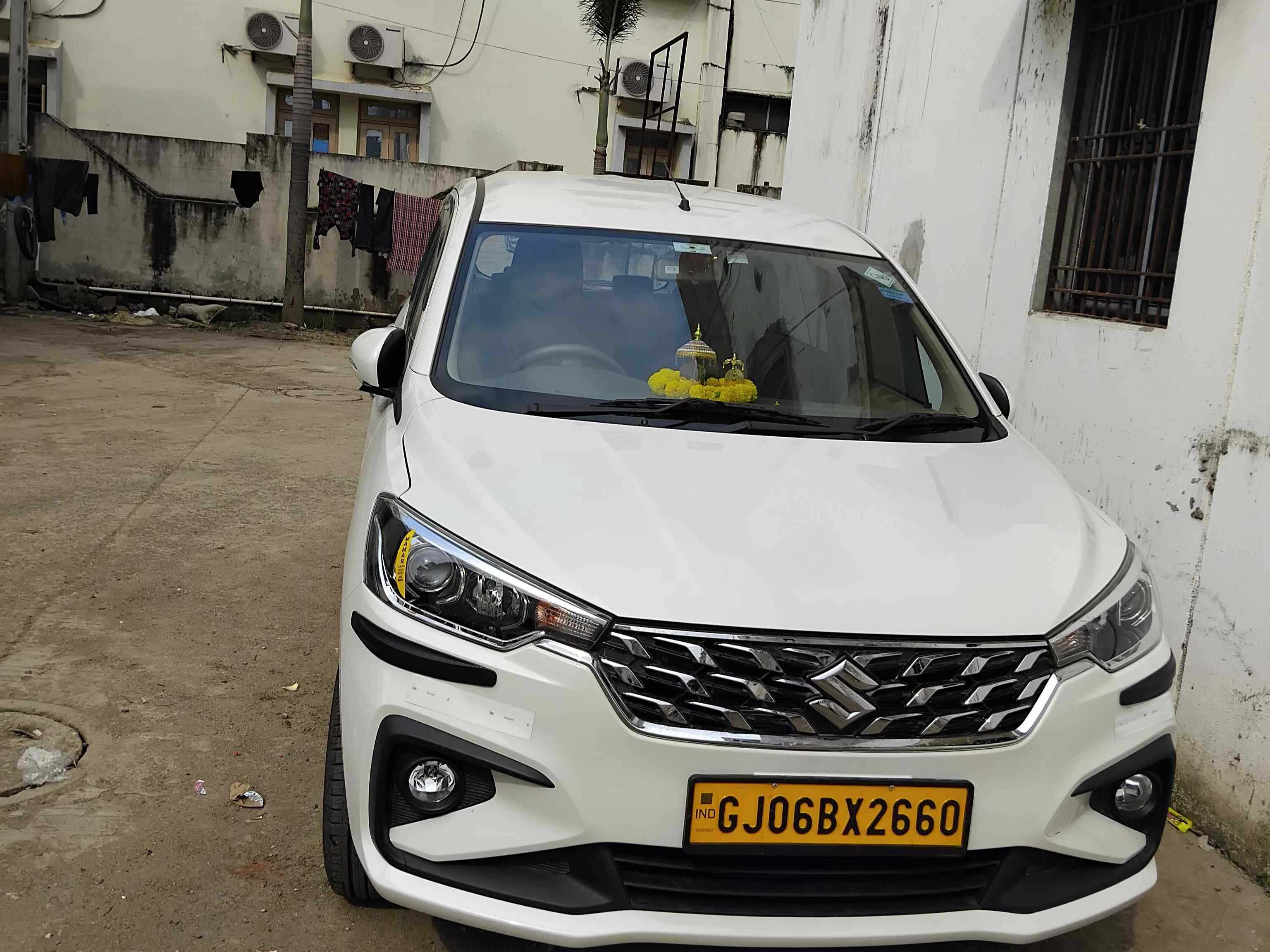 SUV Ertiga Car