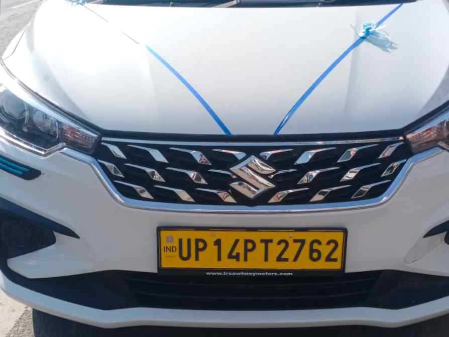 SUV Ertiga Car