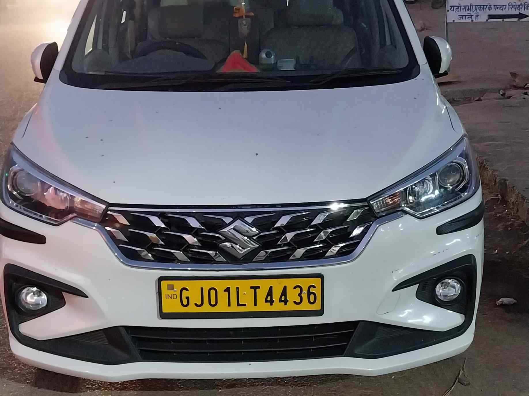 SUV Ertiga Car