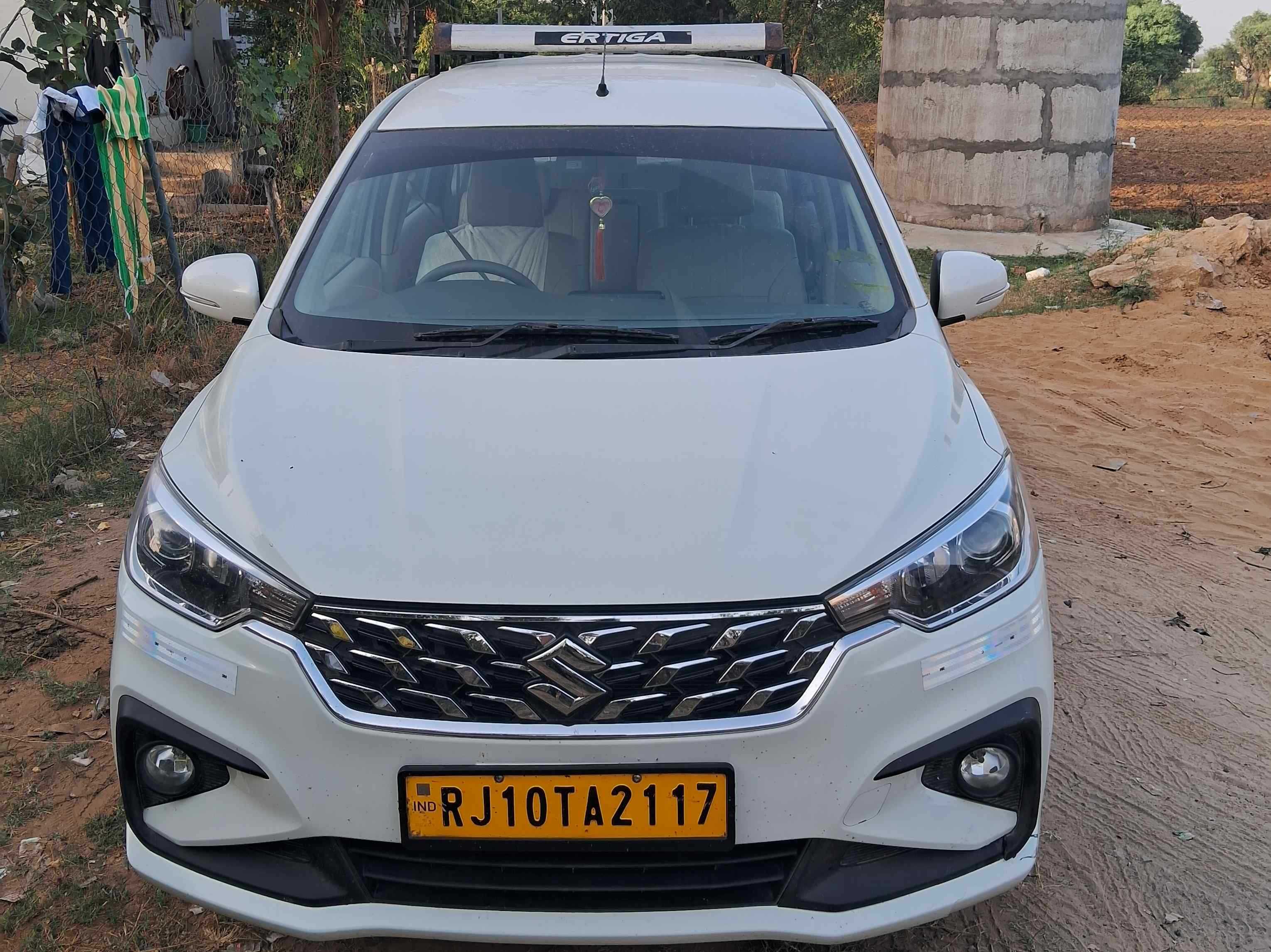 SUV Ertiga Car
