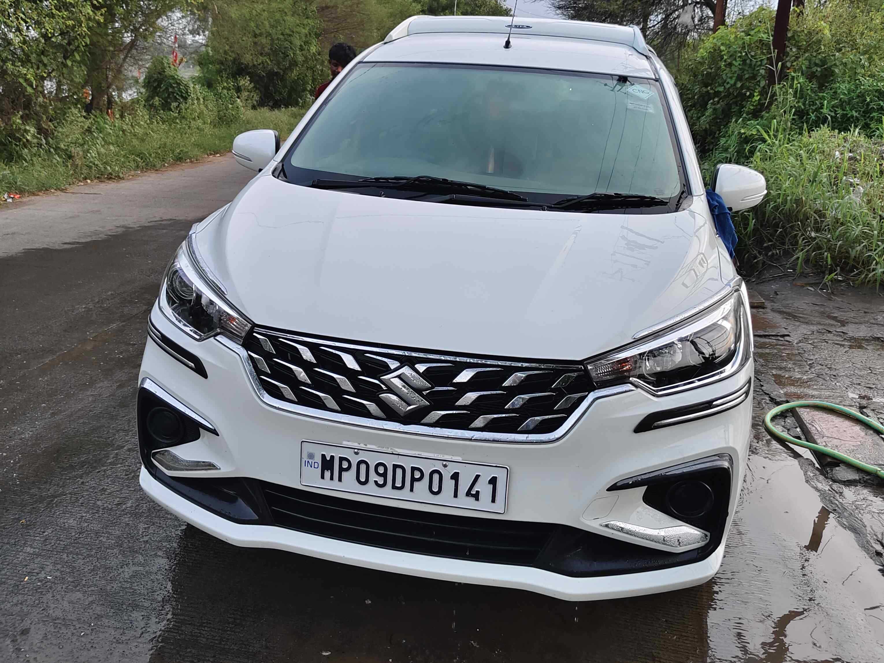 SUV Ertiga Car