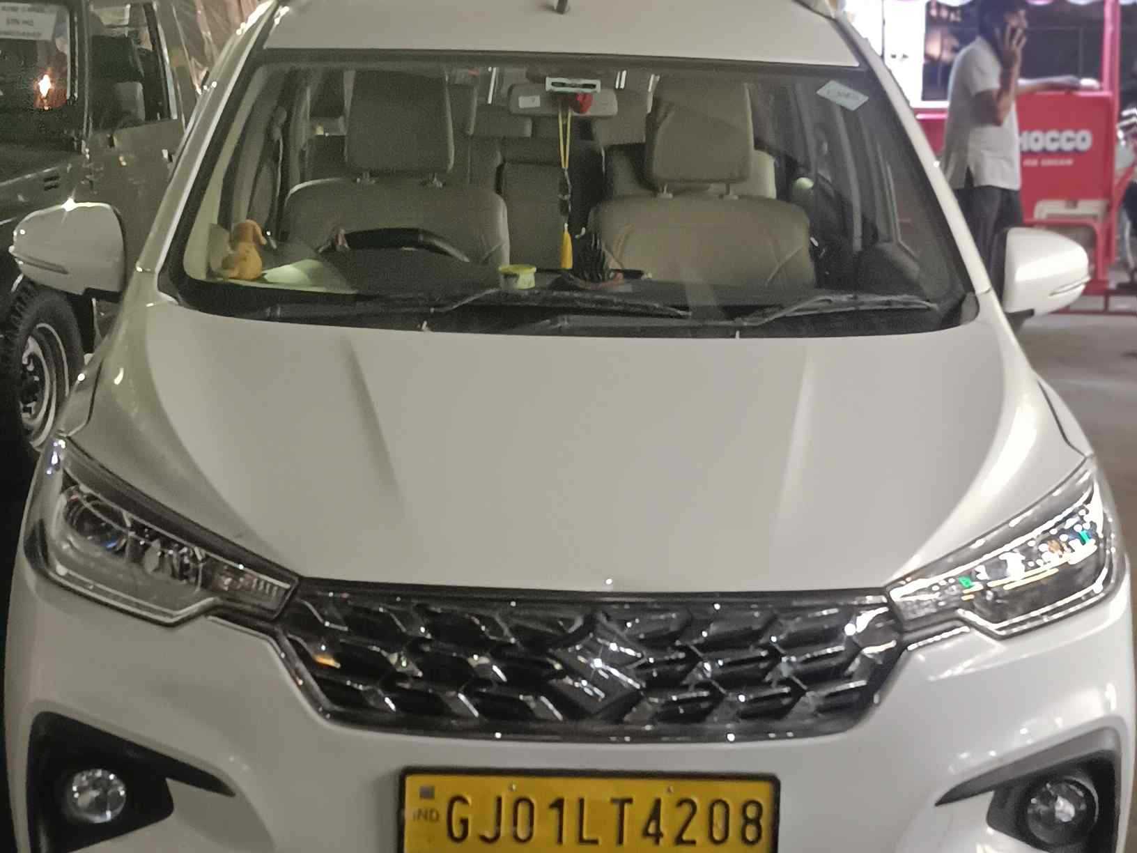 SUV Ertiga Car