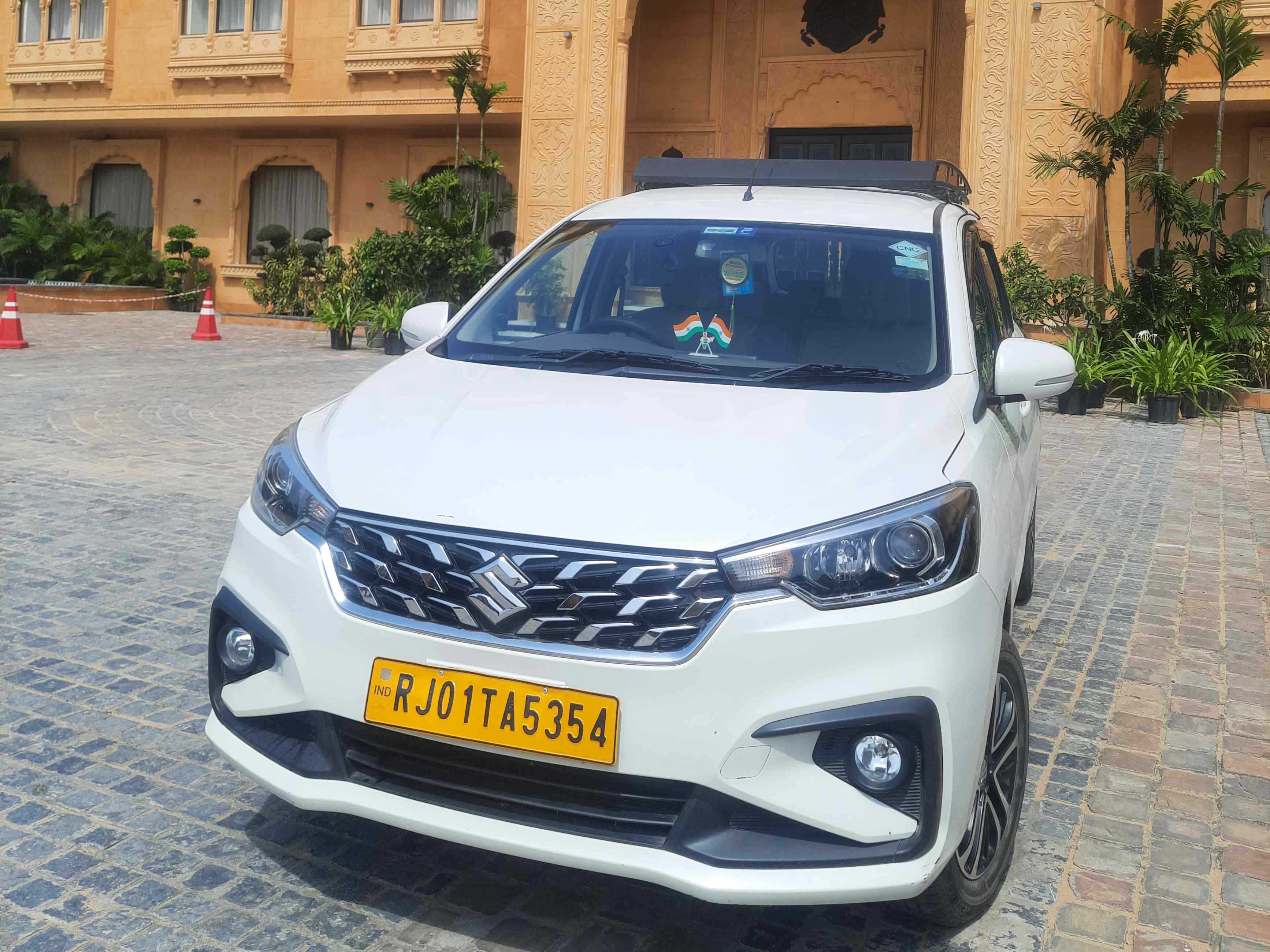 SUV Ertiga Car