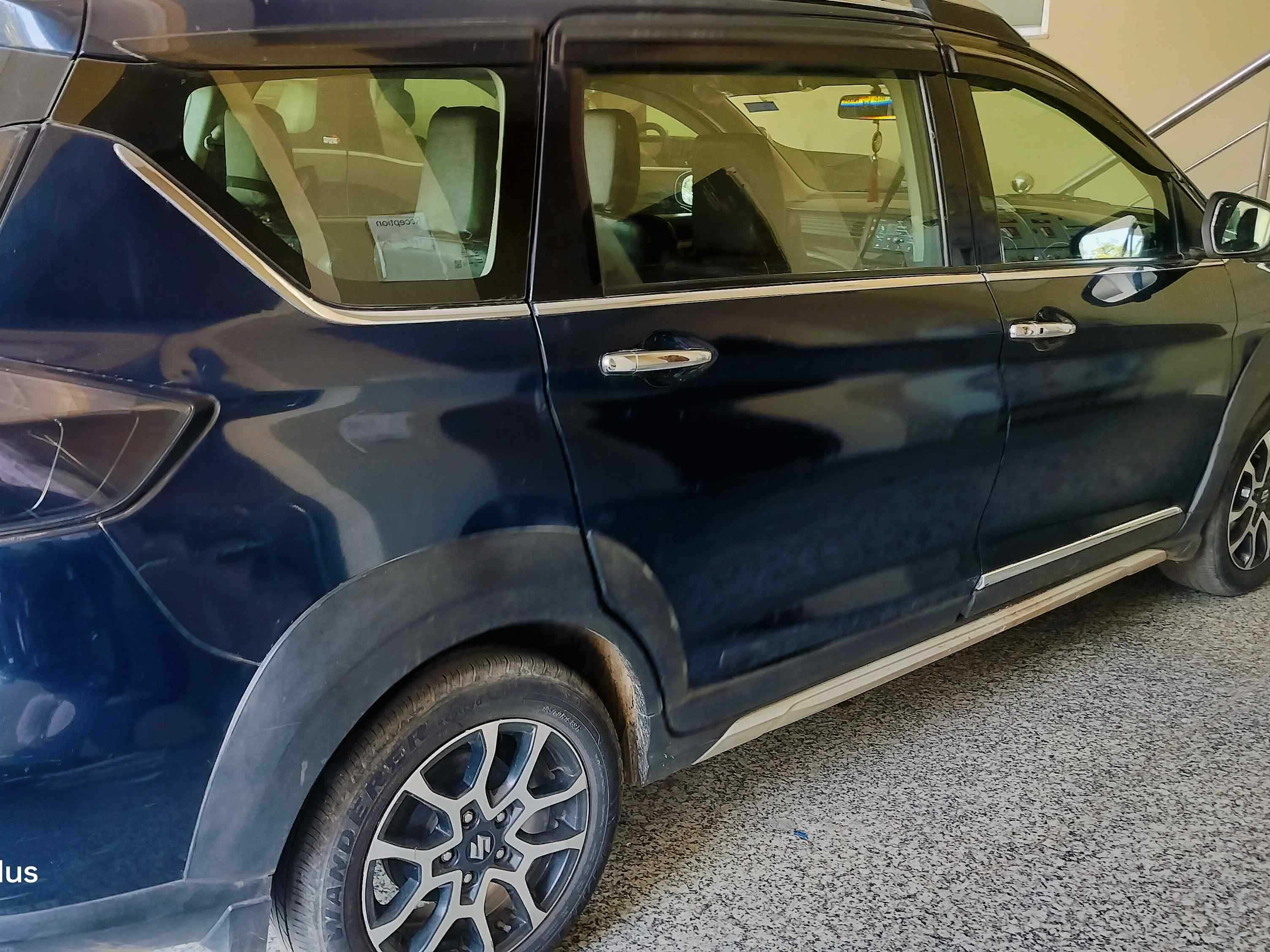 SUV Ertiga Car