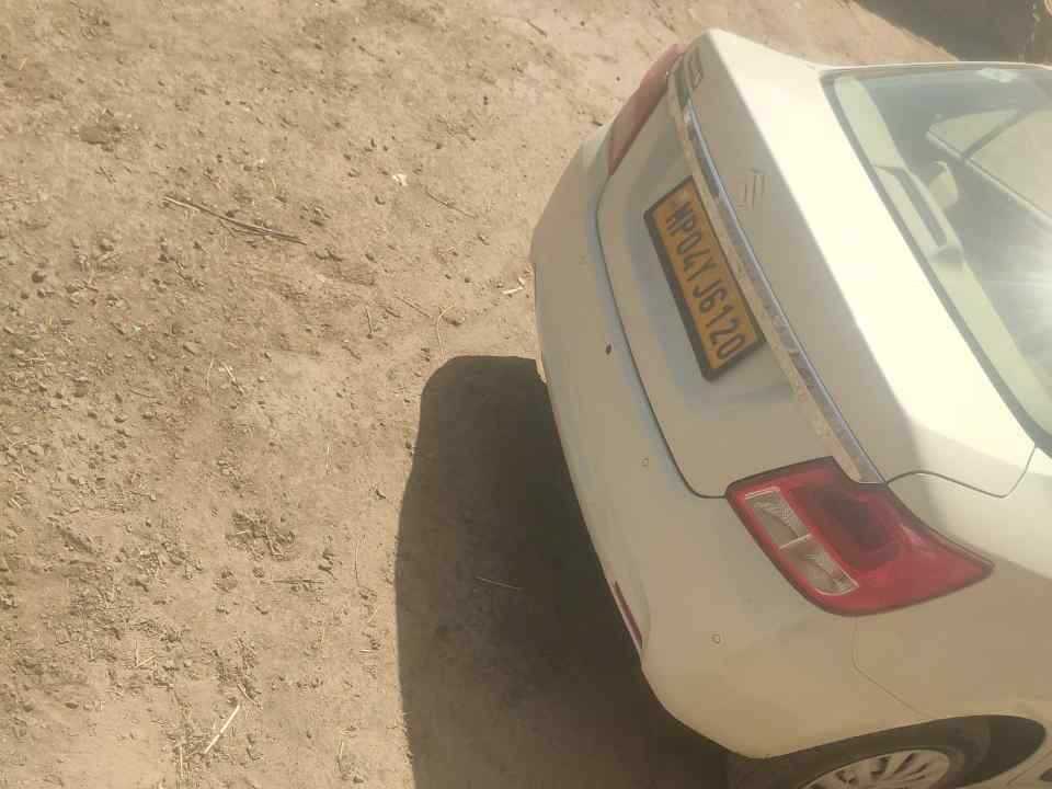 SUV Crysta Car