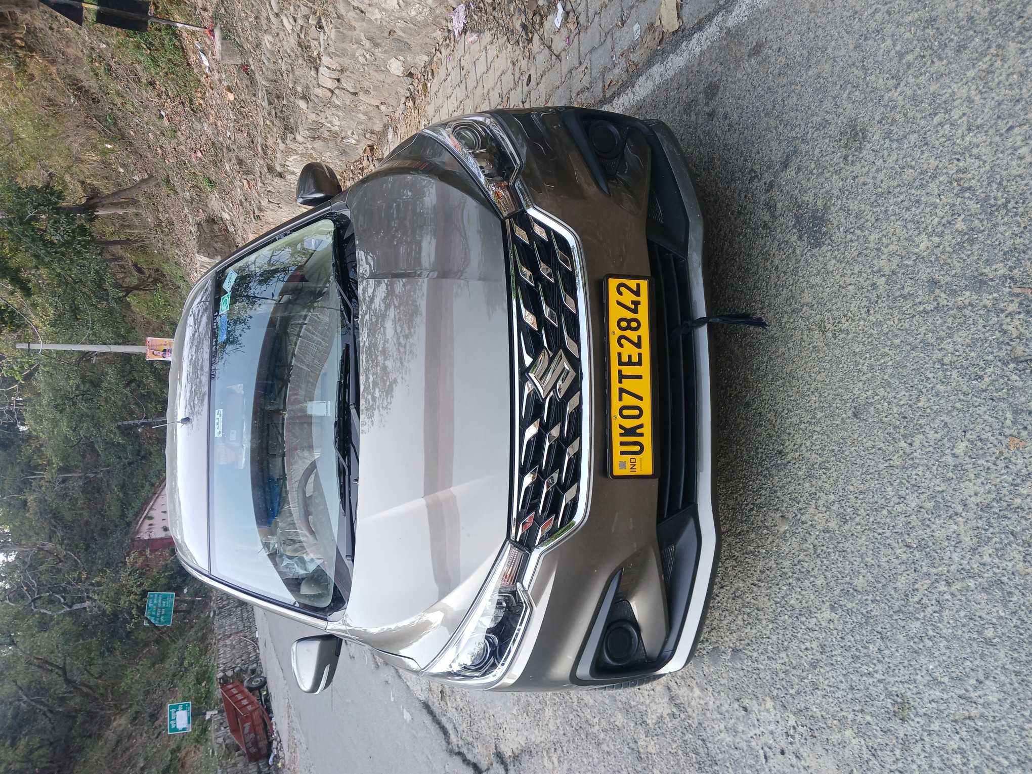 SUV Ertiga Car
