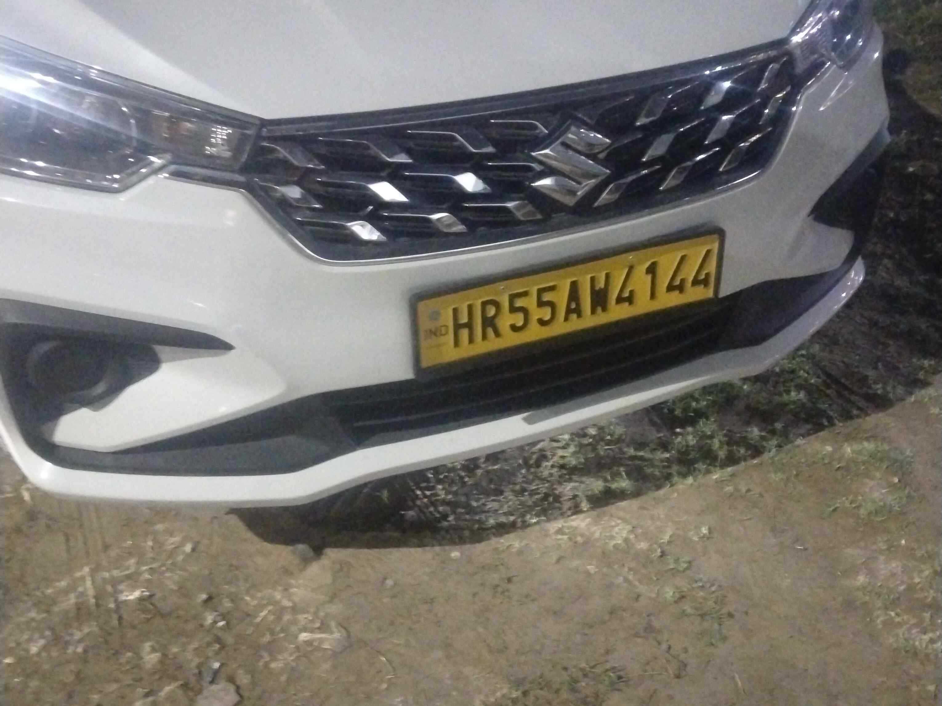 SUV Ertiga Car