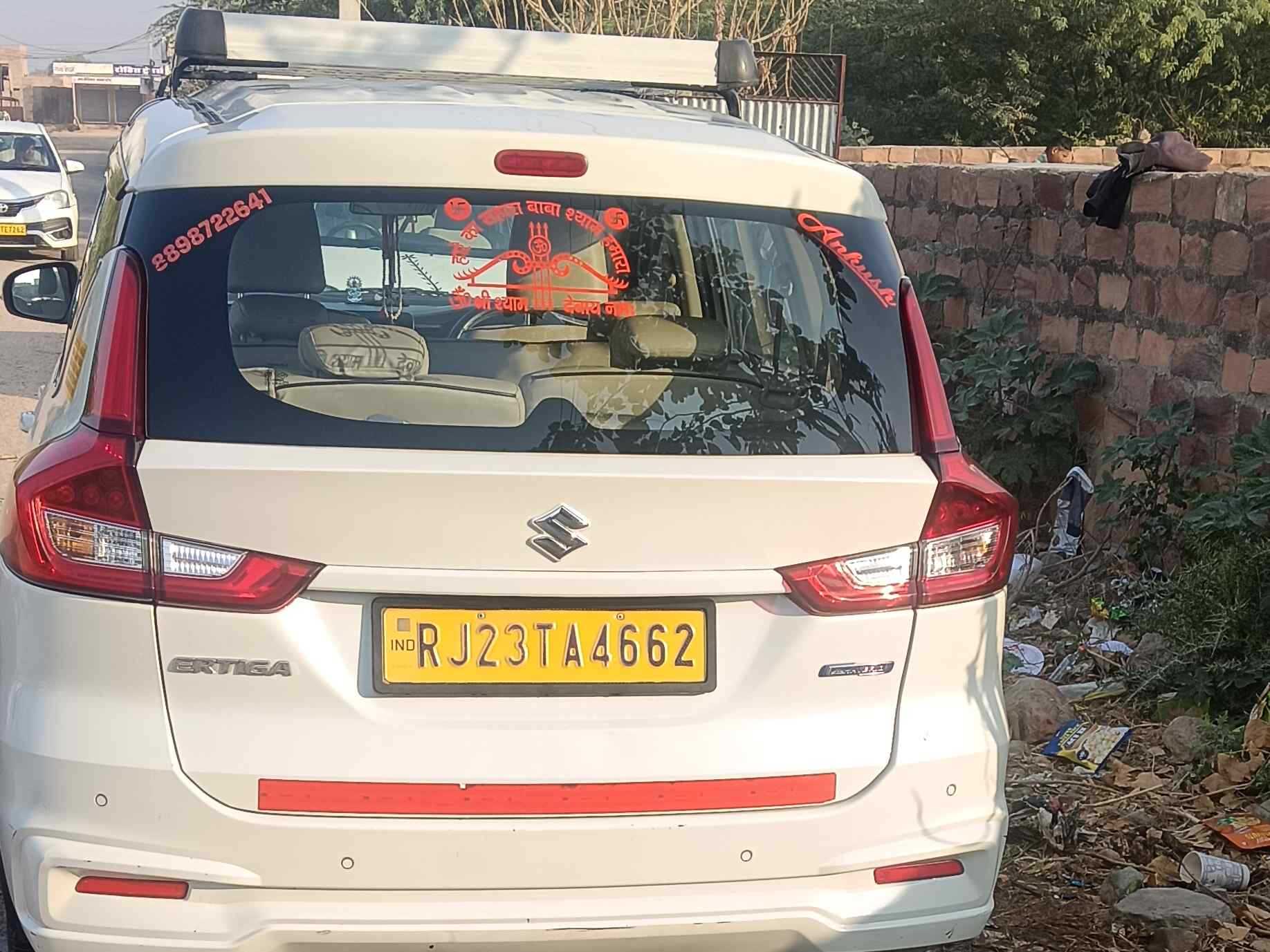 SUV Ertiga Car