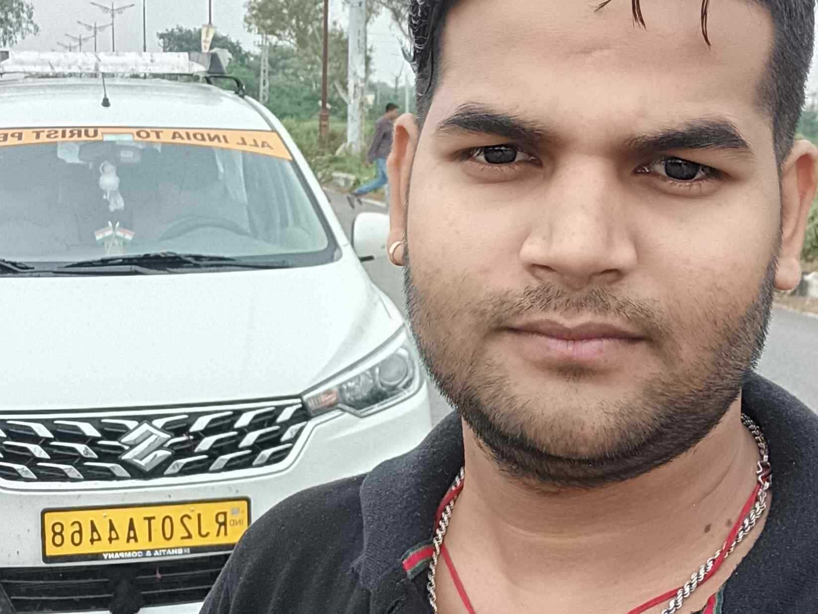 SUV Ertiga Car