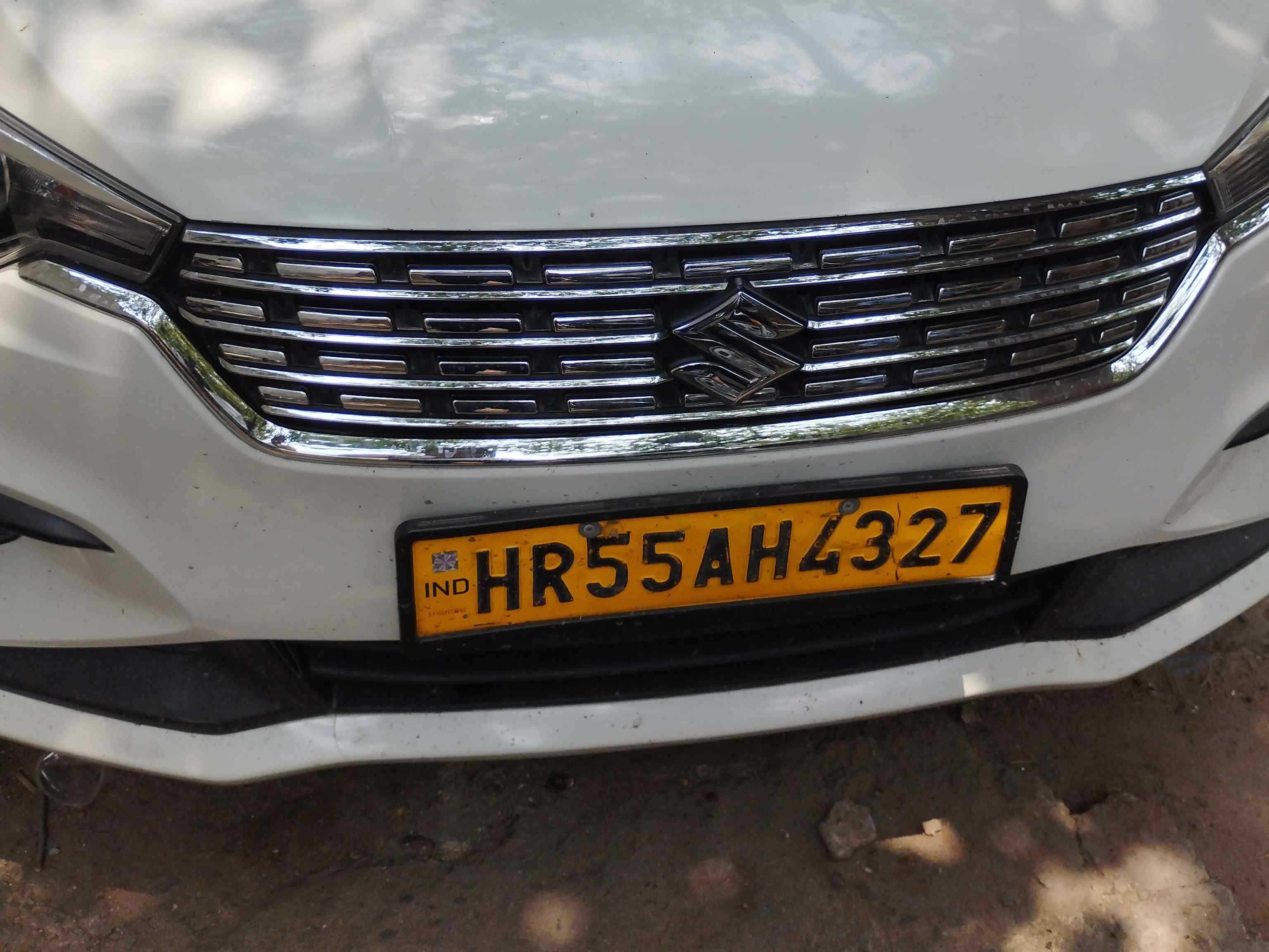 SUV Ertiga Car