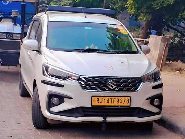 SUV Ertiga Car