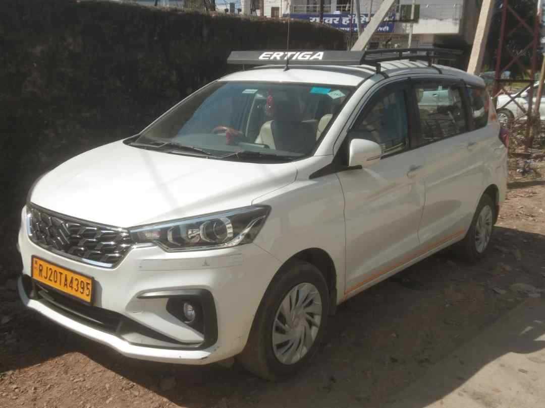 SUV Ertiga Car
