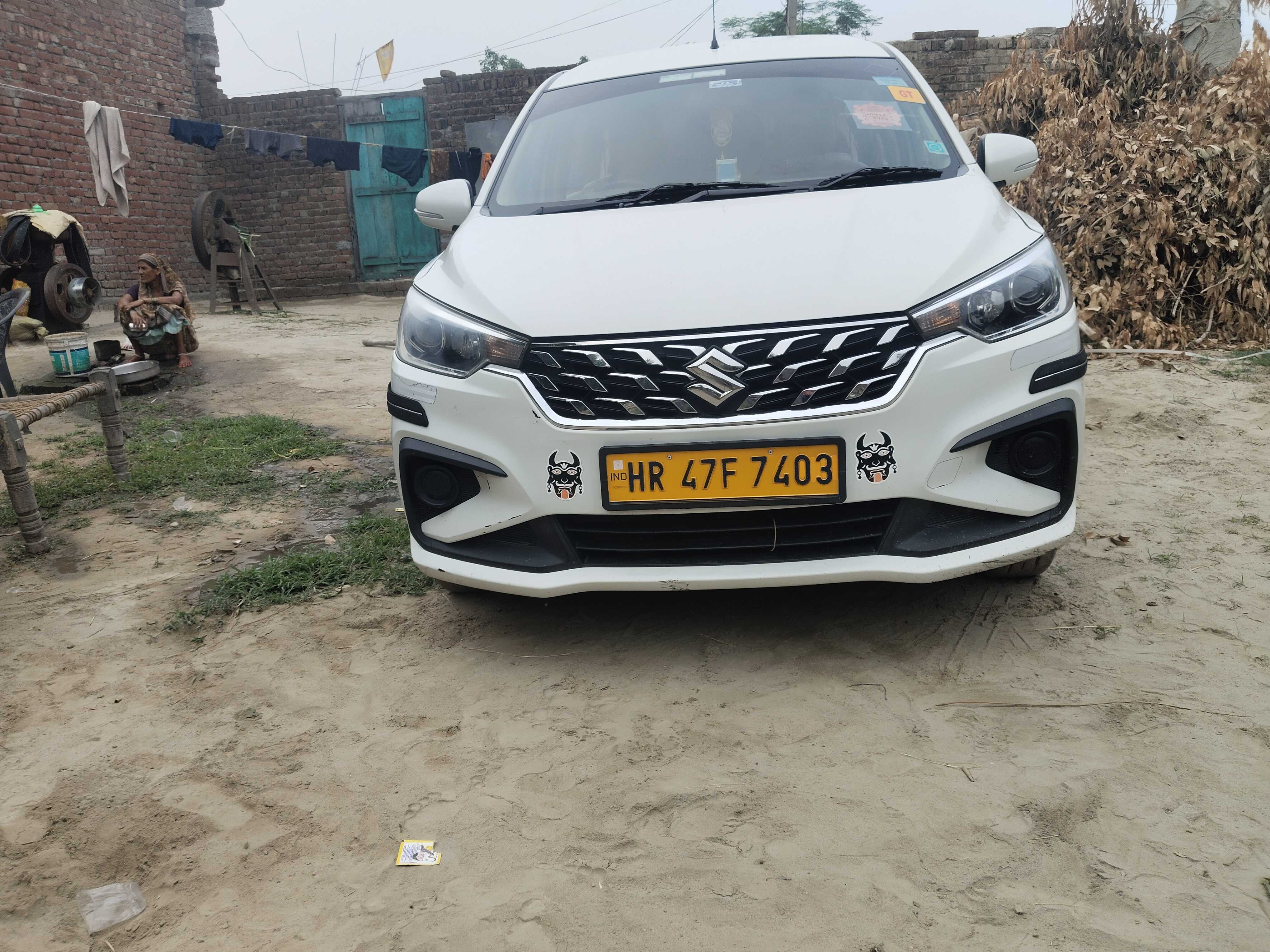 SUV Ertiga Car