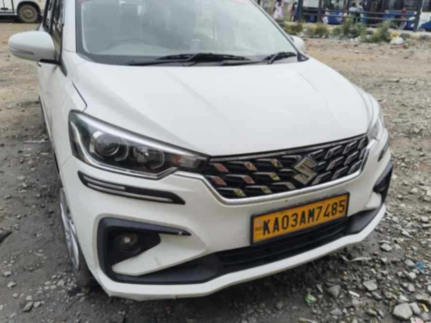 SUV Ertiga Car