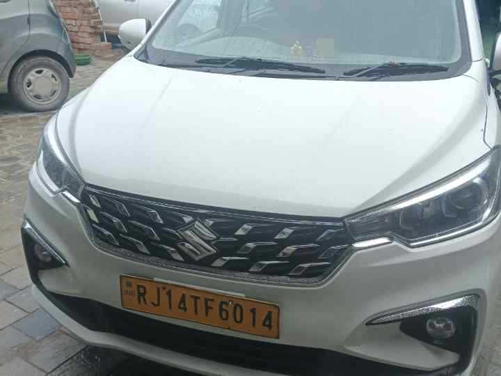 SUV Ertiga Car