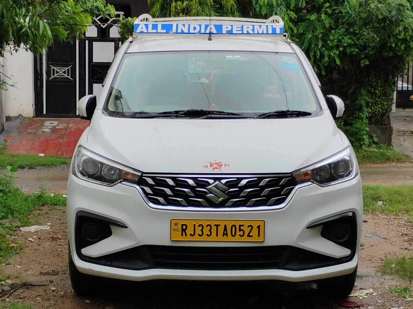 SUV Ertiga Car