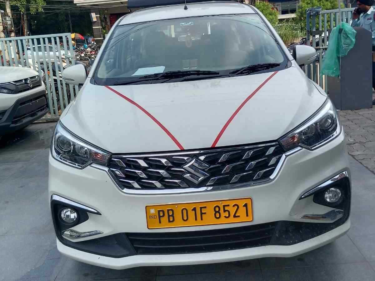 SUV Ertiga Car