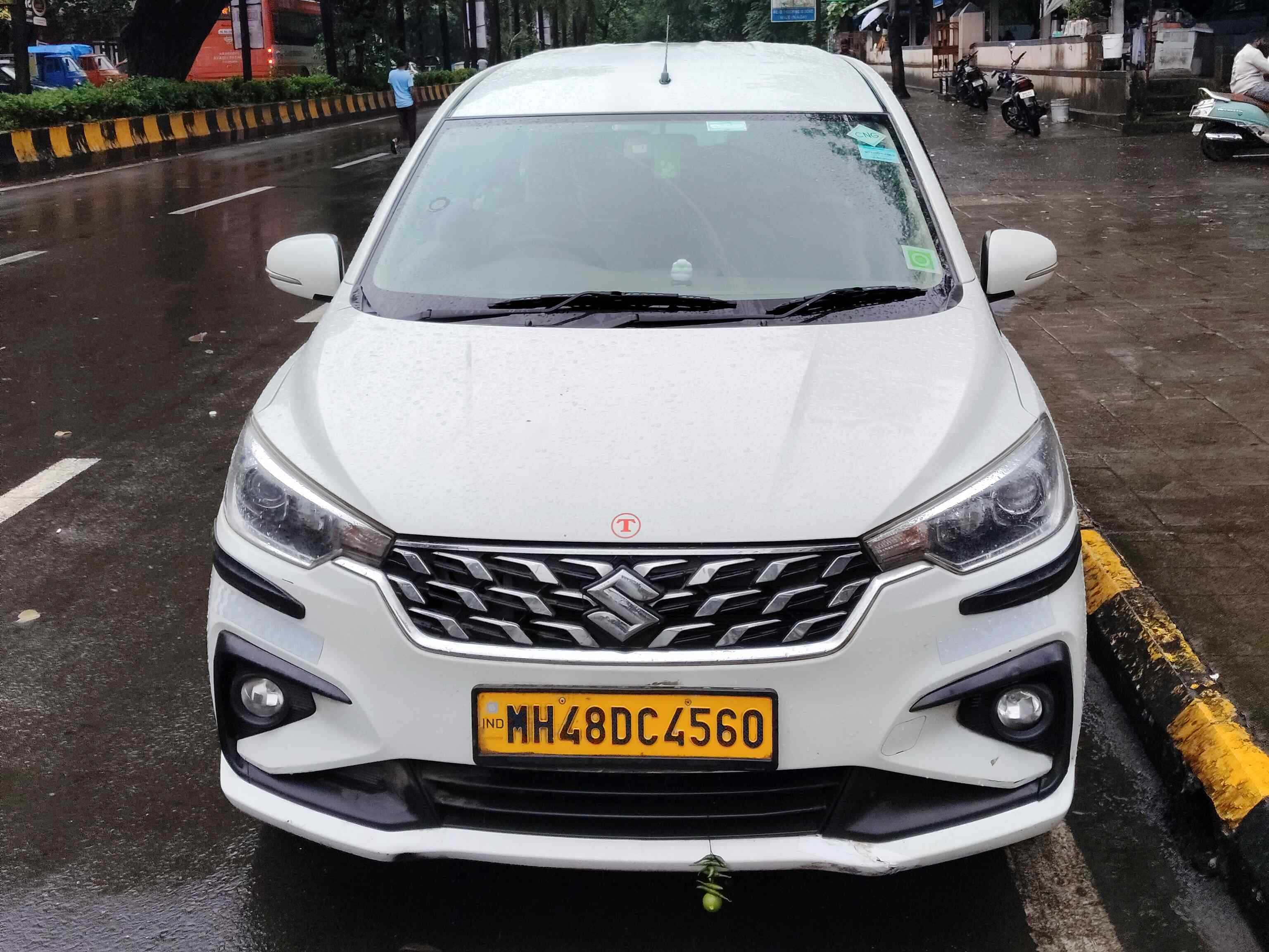 SUV Ertiga Car