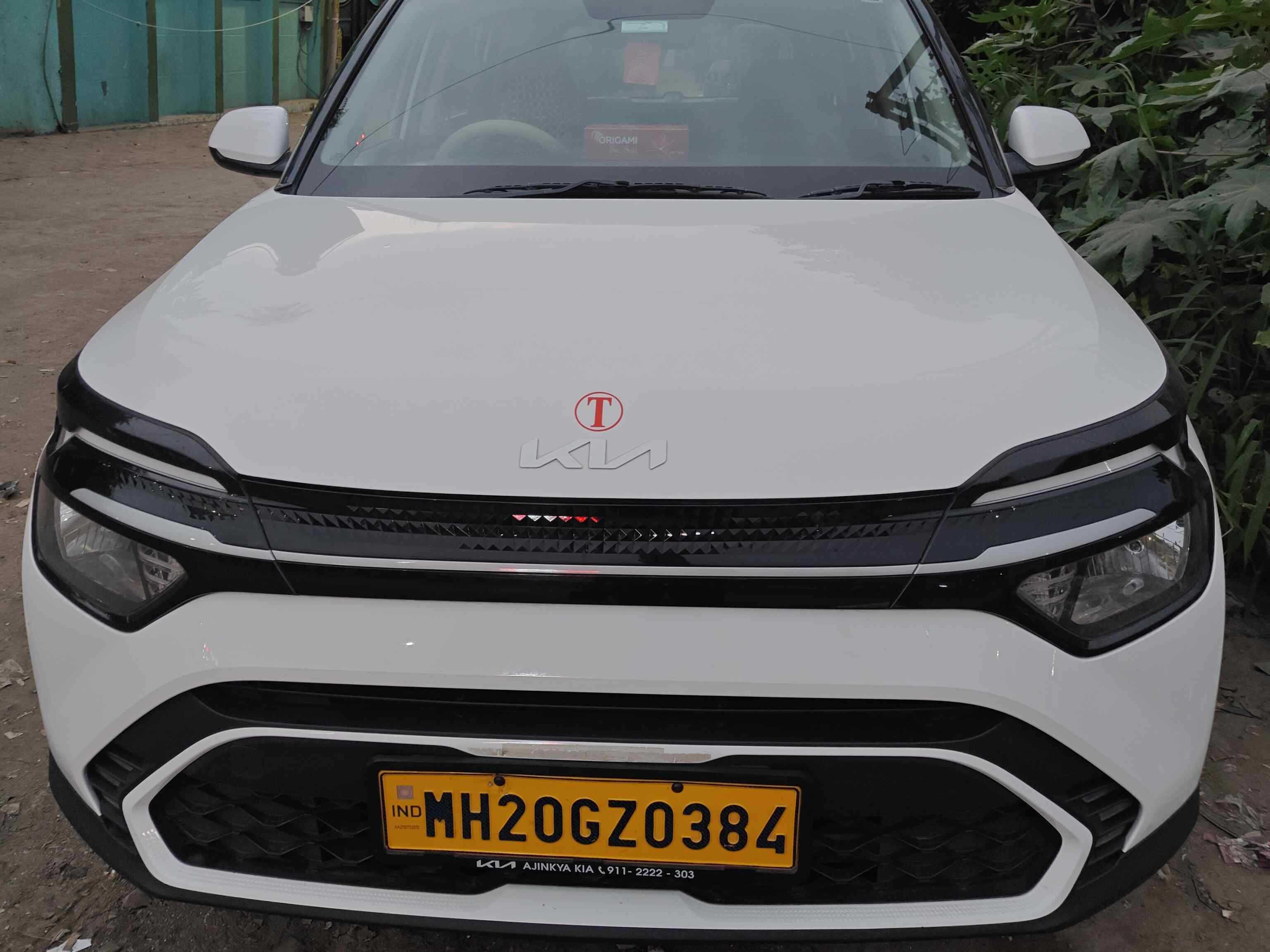 SUV Ertiga Car
