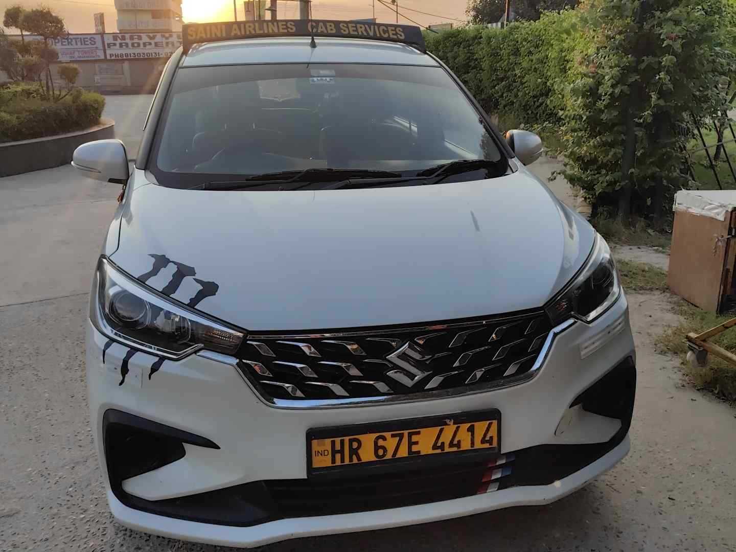 SUV Ertiga Car