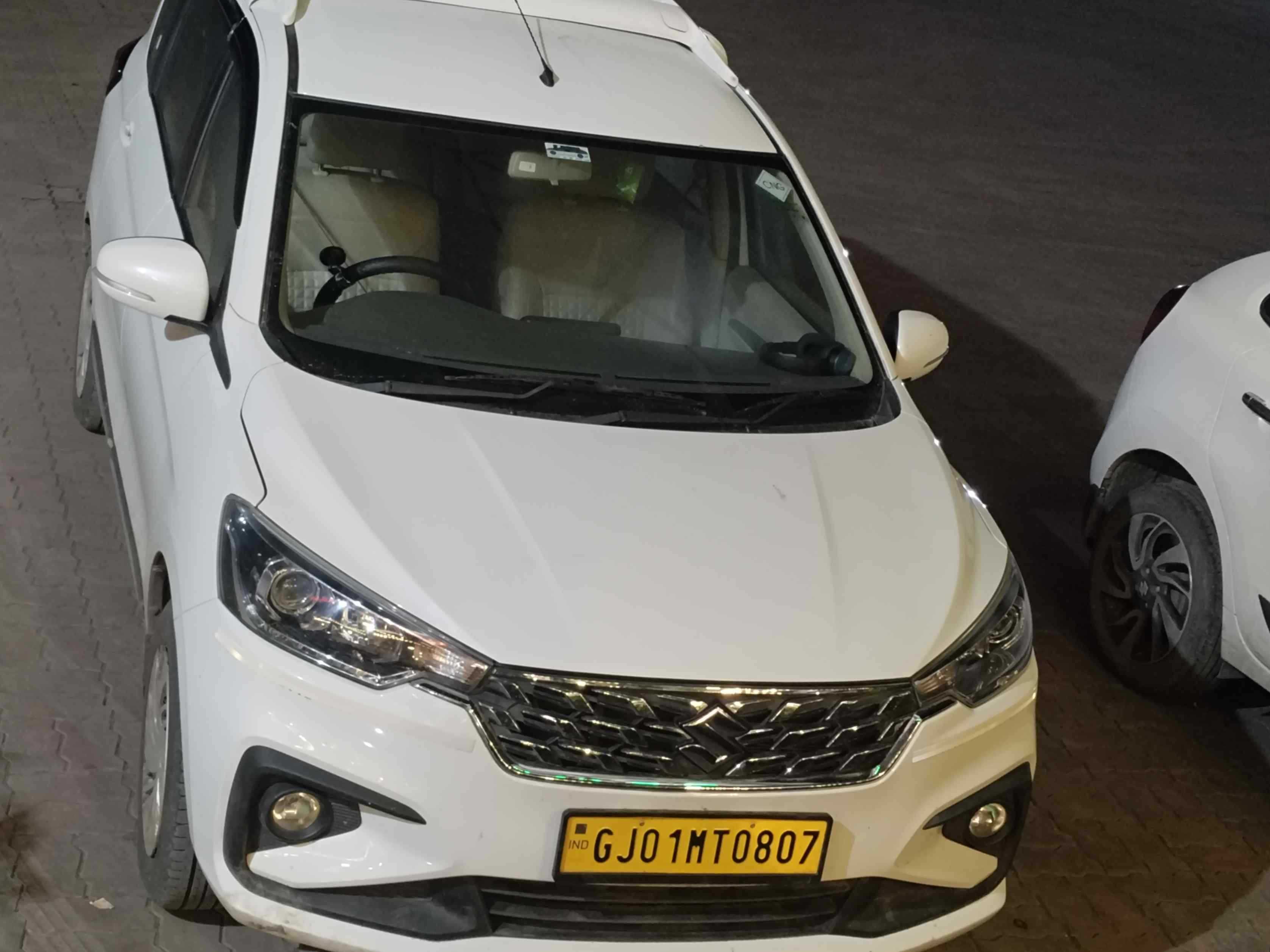 SUV Ertiga Car