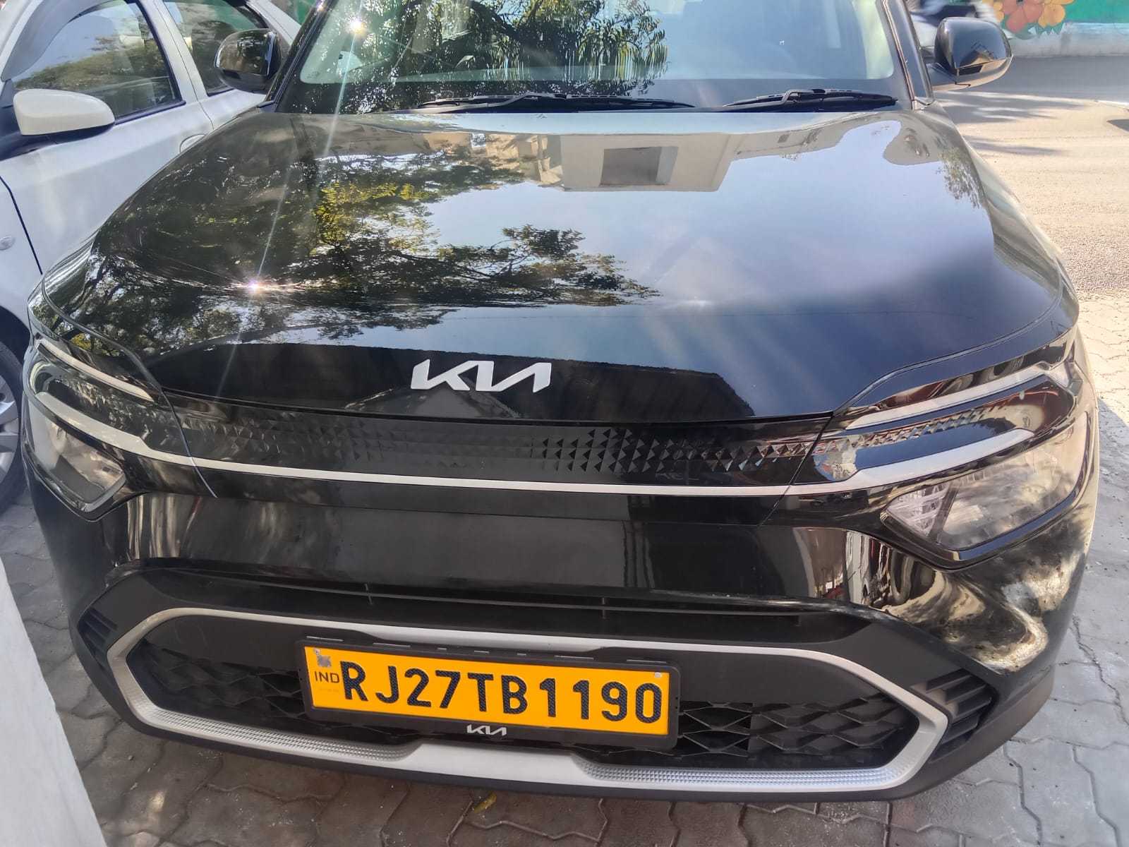 SUV Ertiga Car