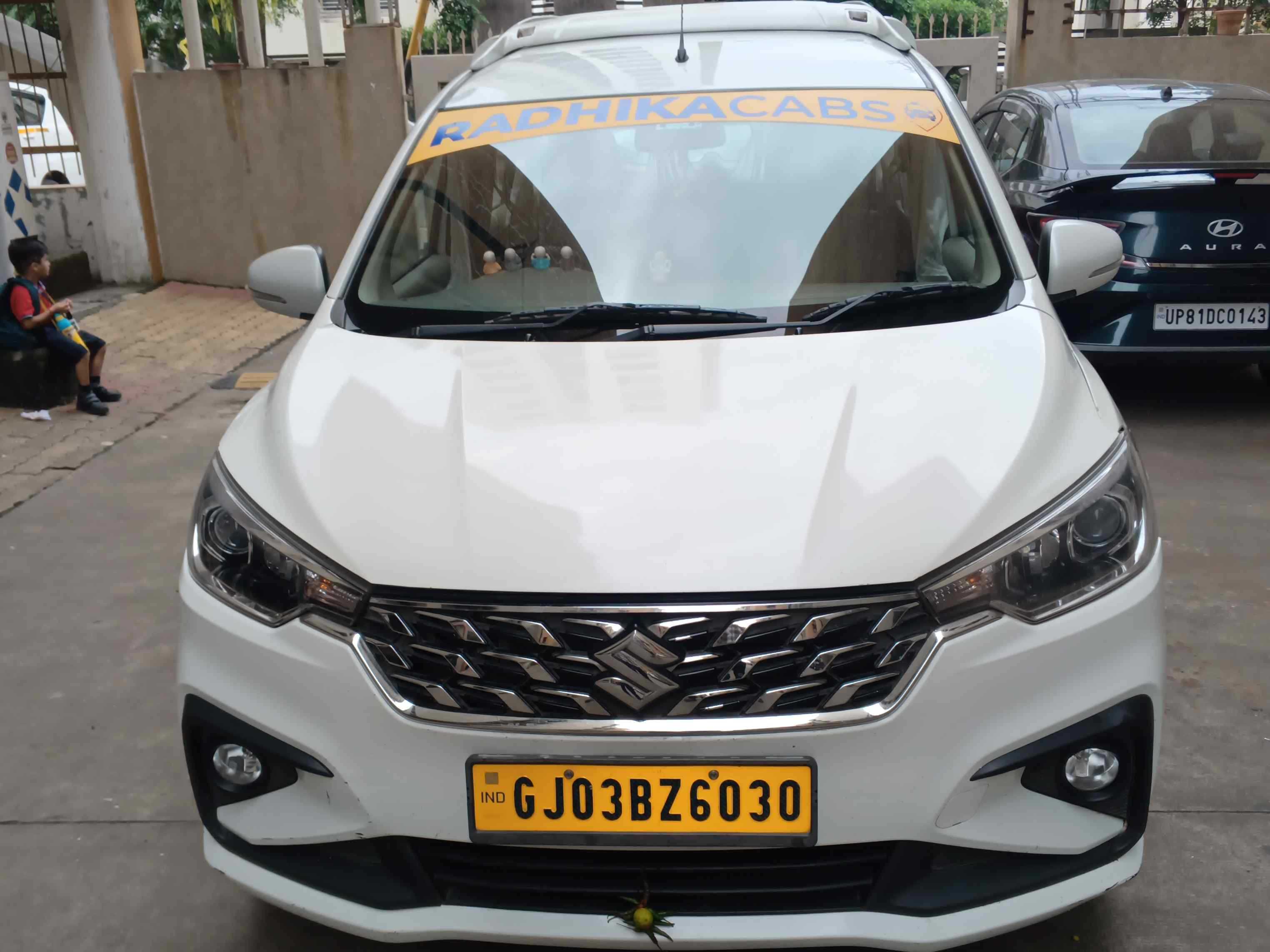 SUV Ertiga Car