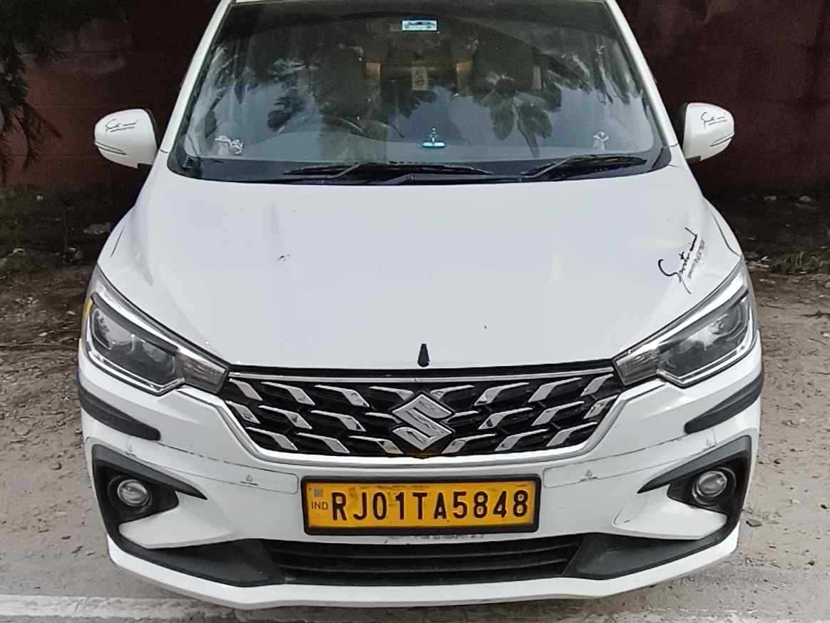 SUV Ertiga Car