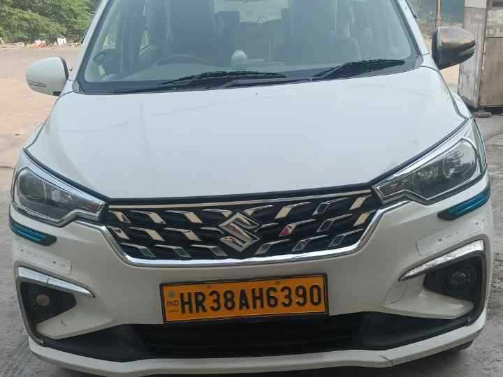 SUV Ertiga Car
