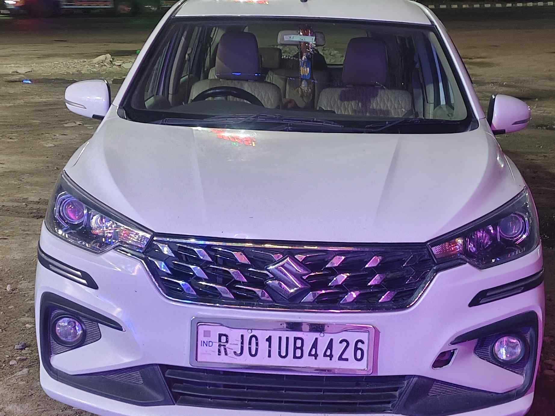 SUV Ertiga Car