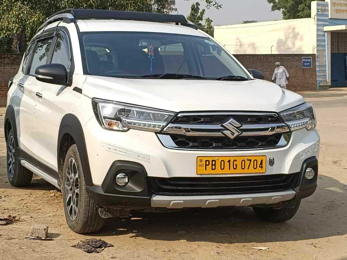 SUV Ertiga Car