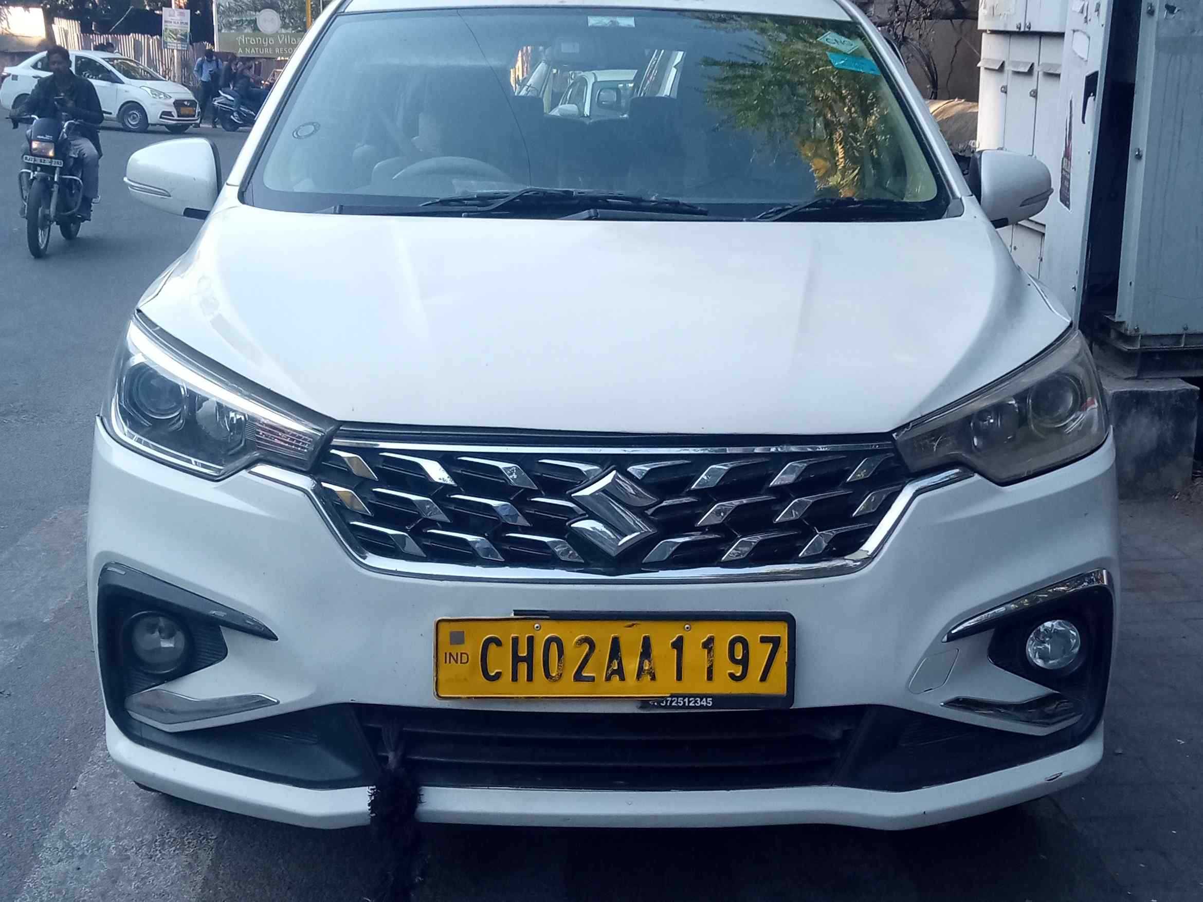 SUV Ertiga Car