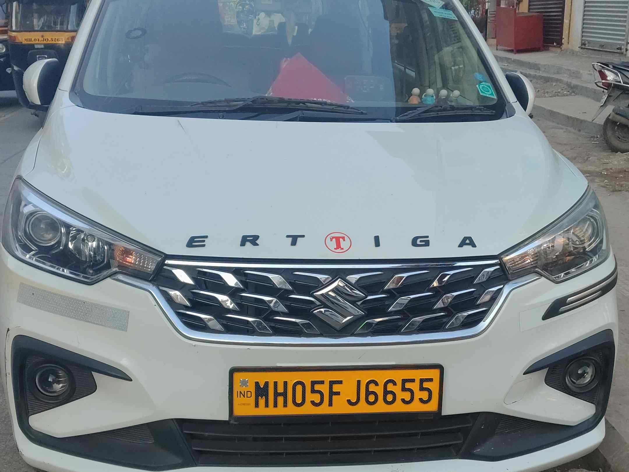 SUV Ertiga Car
