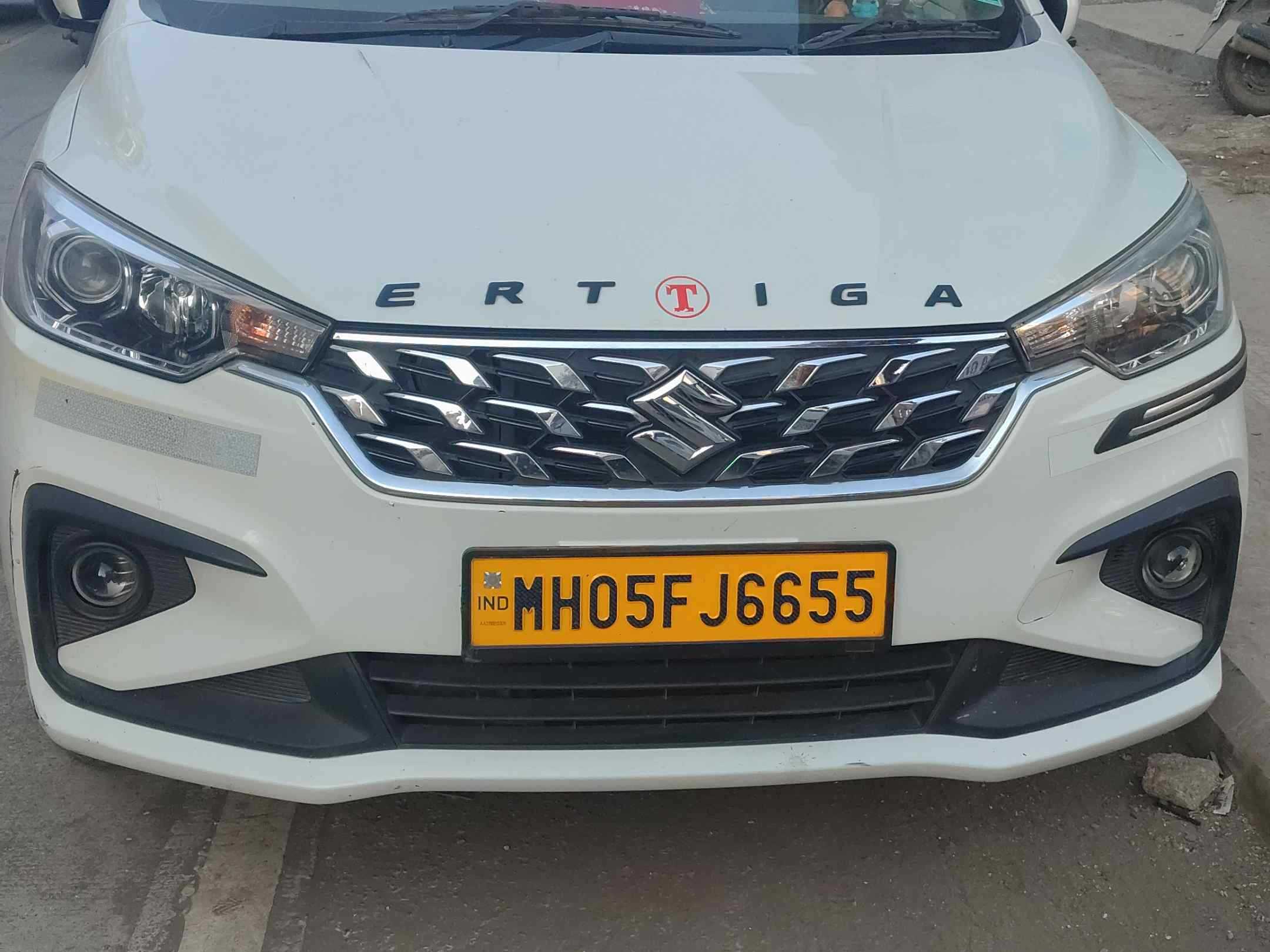 SUV Ertiga Car