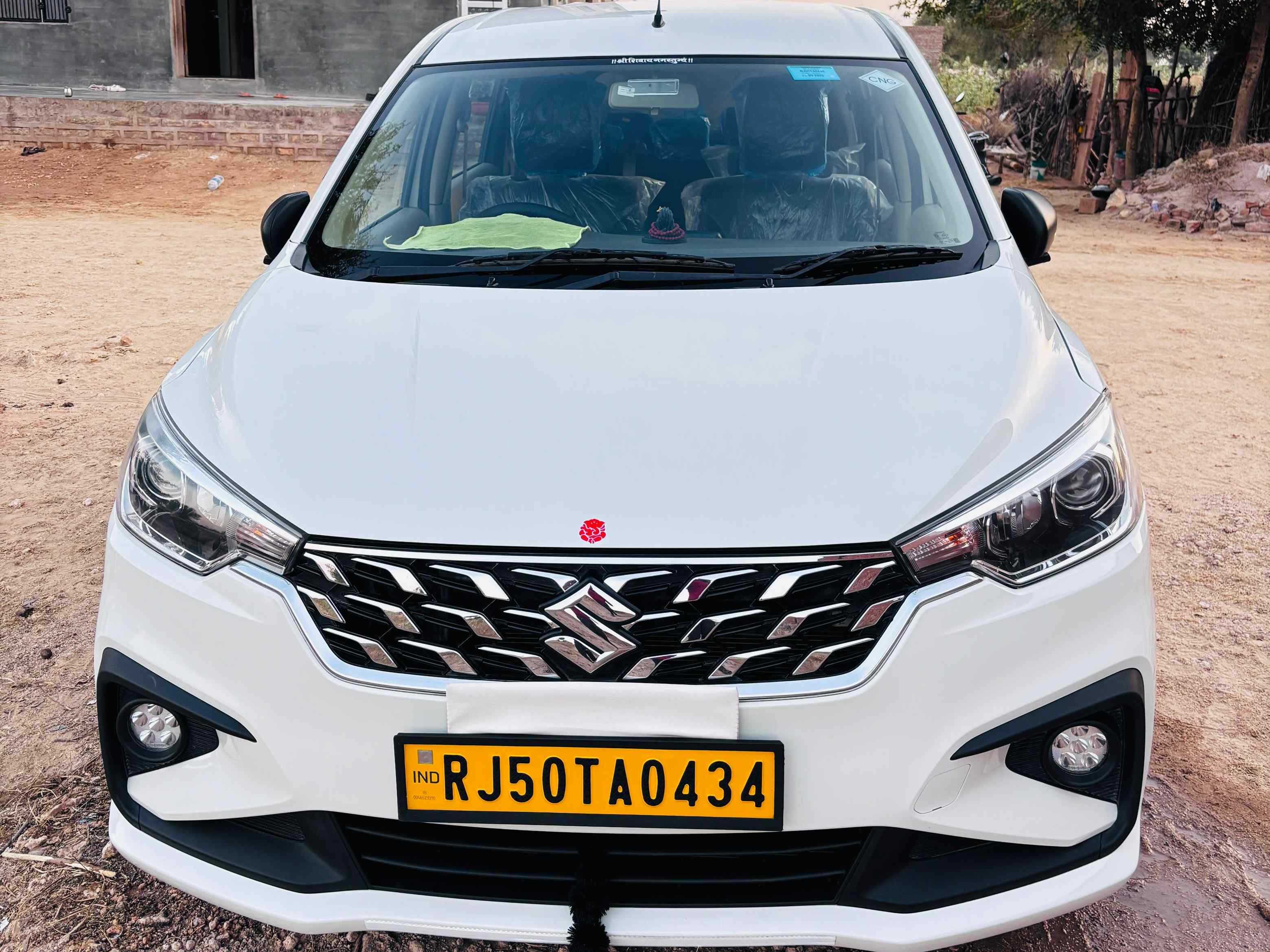 SUV Ertiga Car