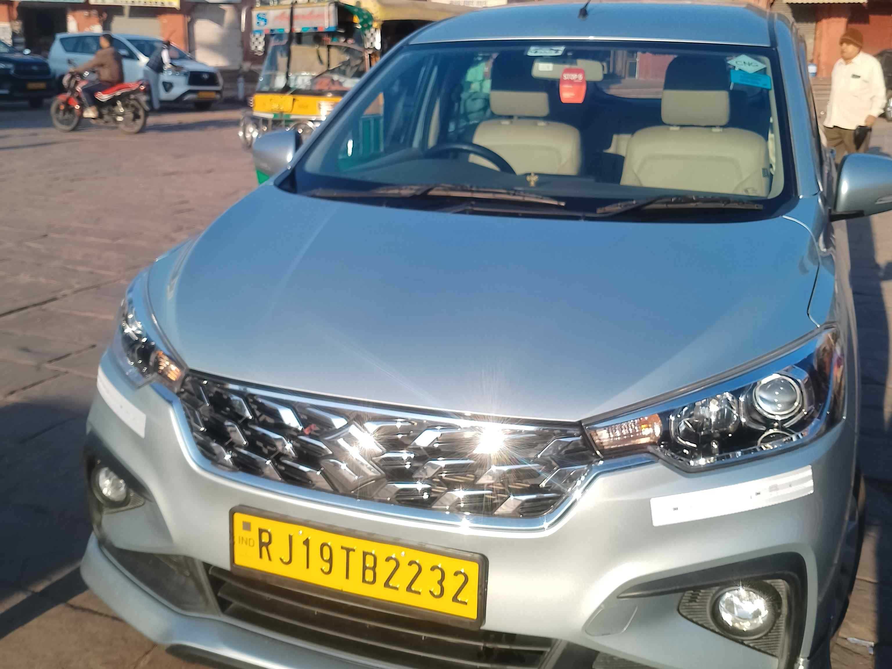 SUV Ertiga Car