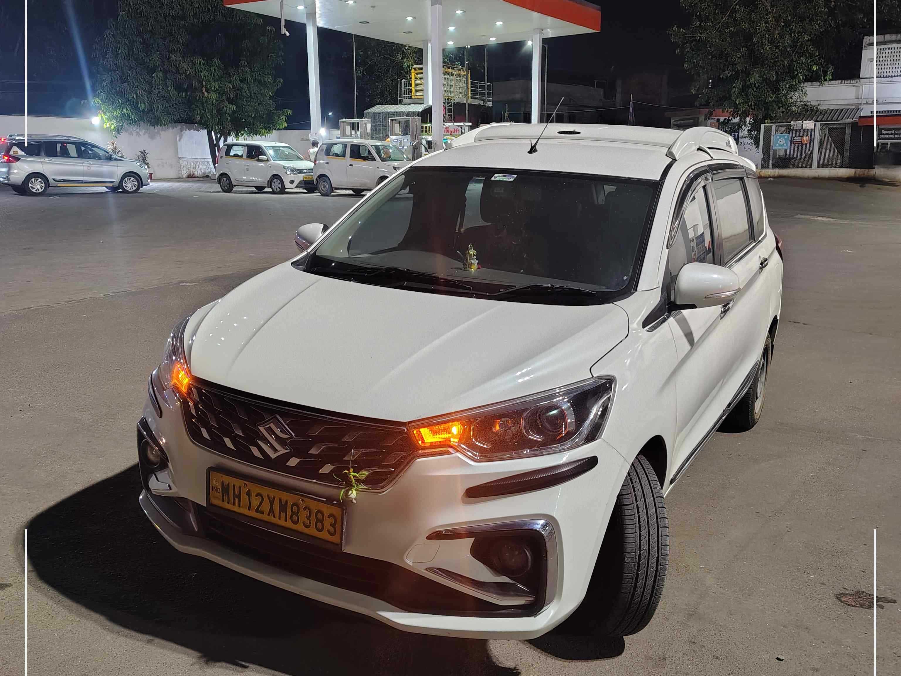SUV Ertiga Car