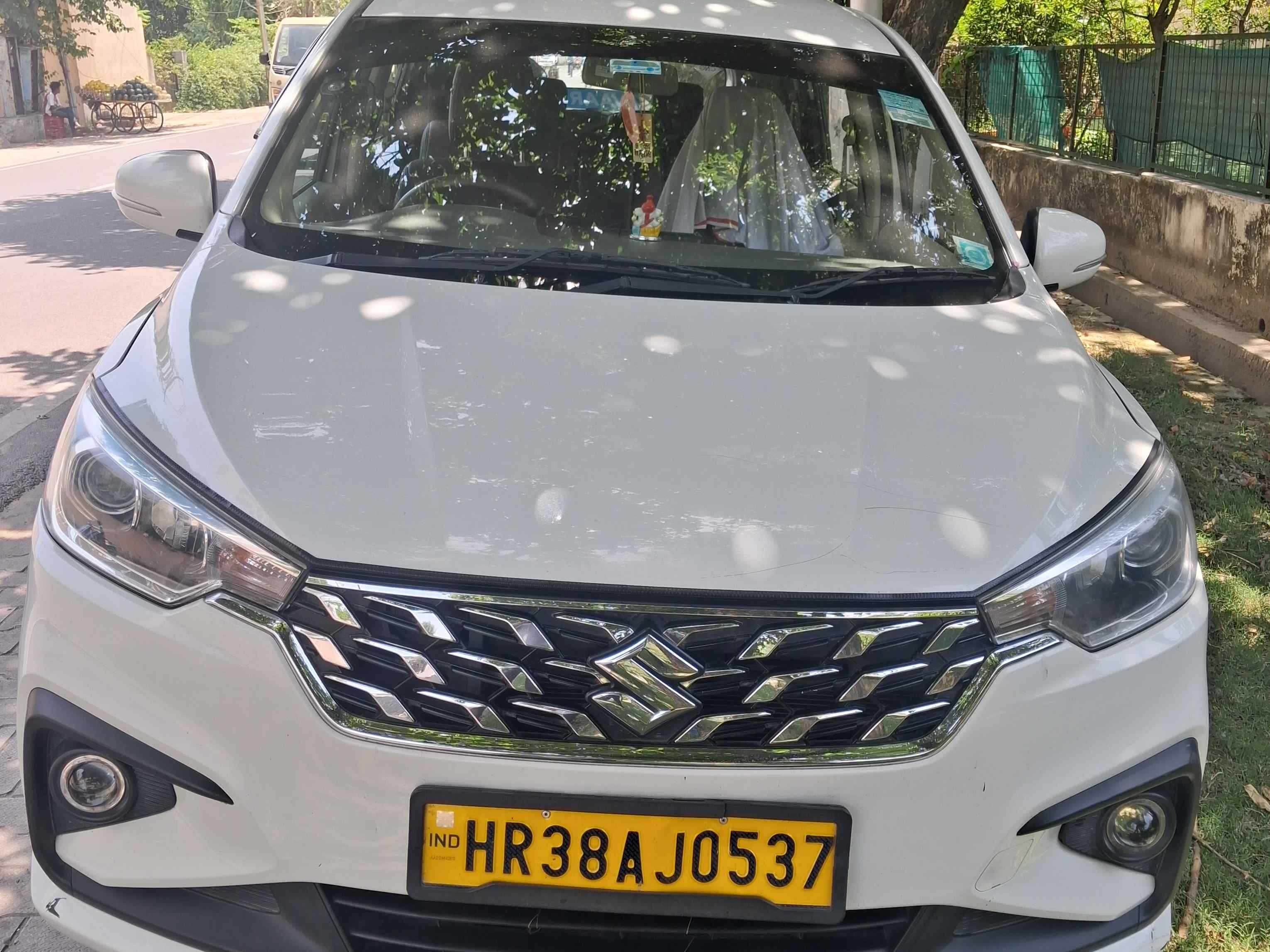 SUV Ertiga Car