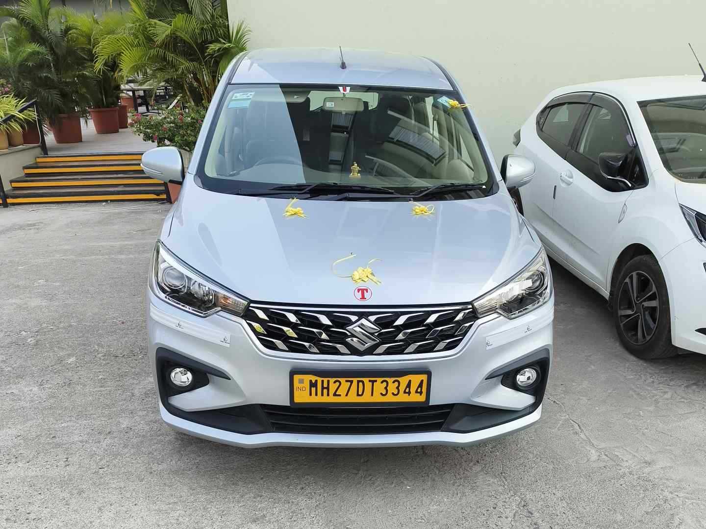 SUV Ertiga Car