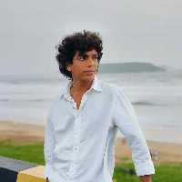 Esamudin Algur