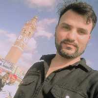 Faiz Khan